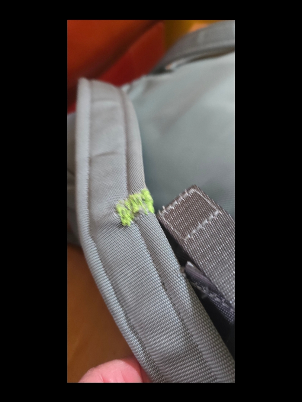 Lululemon Crew Backpack in light green/sage 22L - Picture 6 of 14